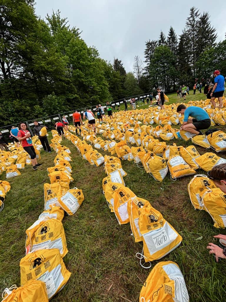 Verpflegungsbeutel auf Wiese